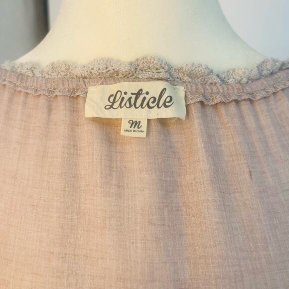 Listicle Shirt Women's M Pink Lace Trim Short Sleeve Pullover Asymmetric Hem Top - Picture 5 of 7